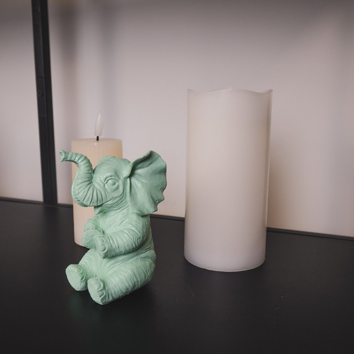 Ornament - Elephant - Polyresin - Mintgreen - 7x7x11cm