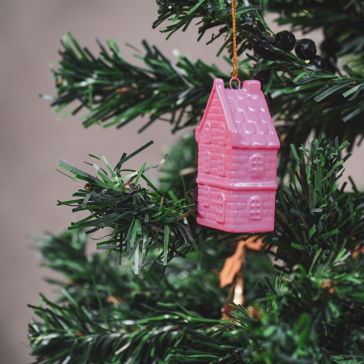 Xmas Hanger - House - Ceramics - Neon Pink - 3,5x2x6,5cm